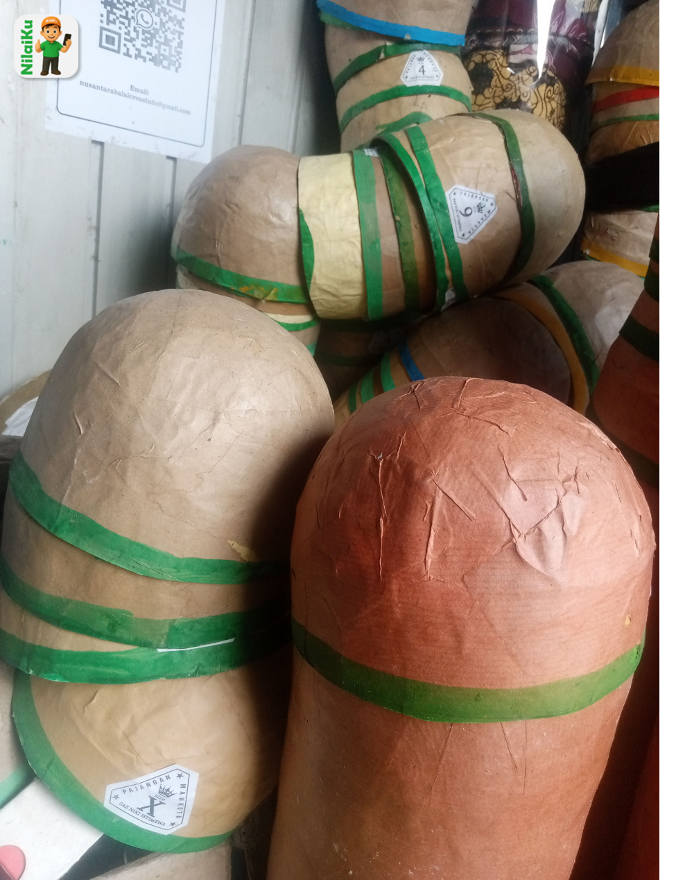 Promosi TEMPAT DISPLAI_MAHKOTA & BLANGKON